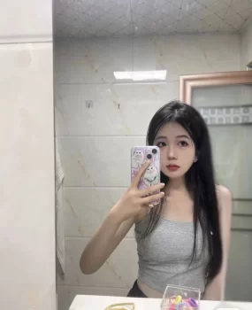 很嫩，刚破处不久