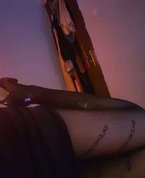 三点粉颜值身材天花板