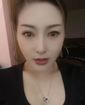 塘沽服务型少妇