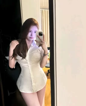 白嫩紧致多水邻家小妹