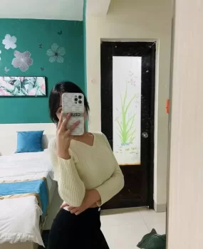 上城区喷水女